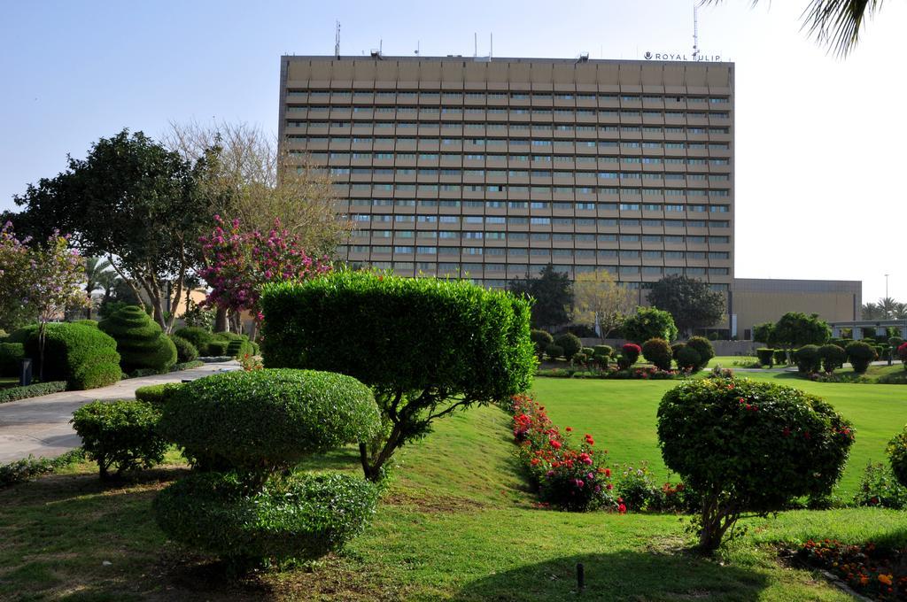 Royal Tulip Alrasheed Hotel Baghdād Exterior foto