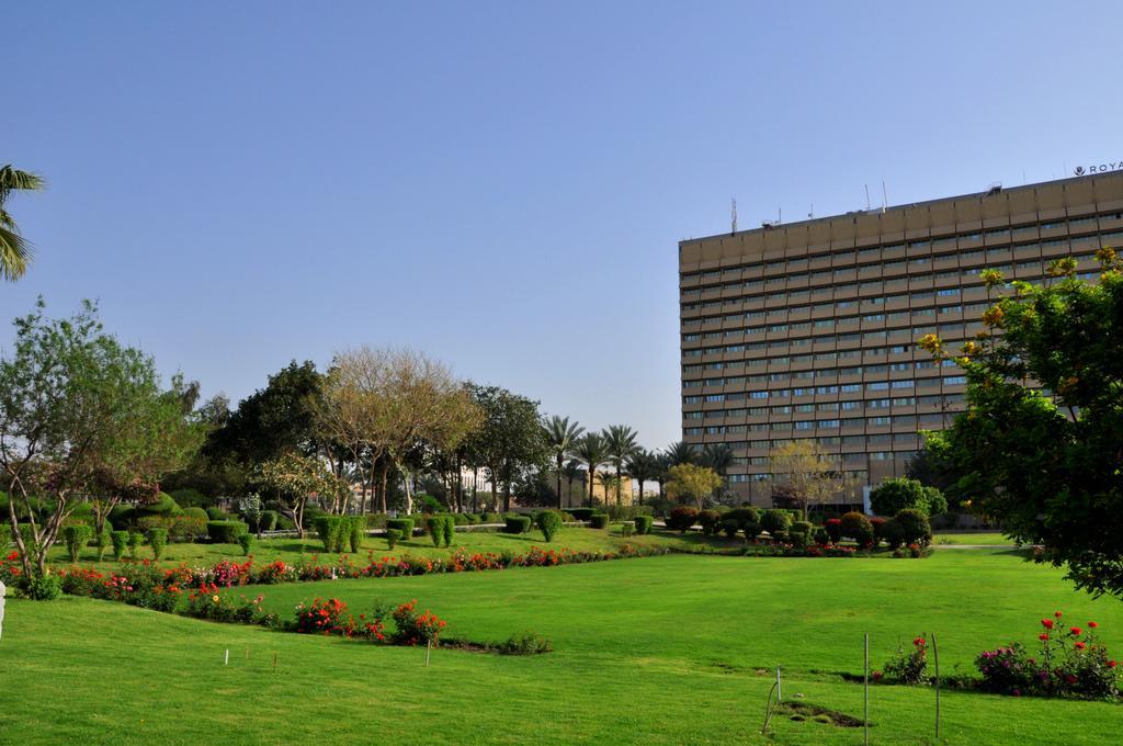 Royal Tulip Alrasheed Hotel Baghdād Exterior foto