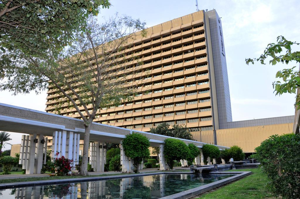 Royal Tulip Alrasheed Hotel Baghdād Exterior foto